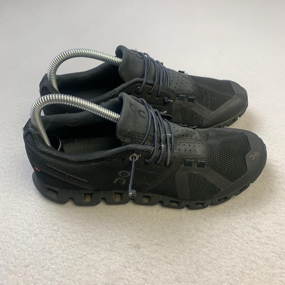 On Cloud Shoes Womens Size 8.5 Black CloudTec Running Sneakers Lightweight
